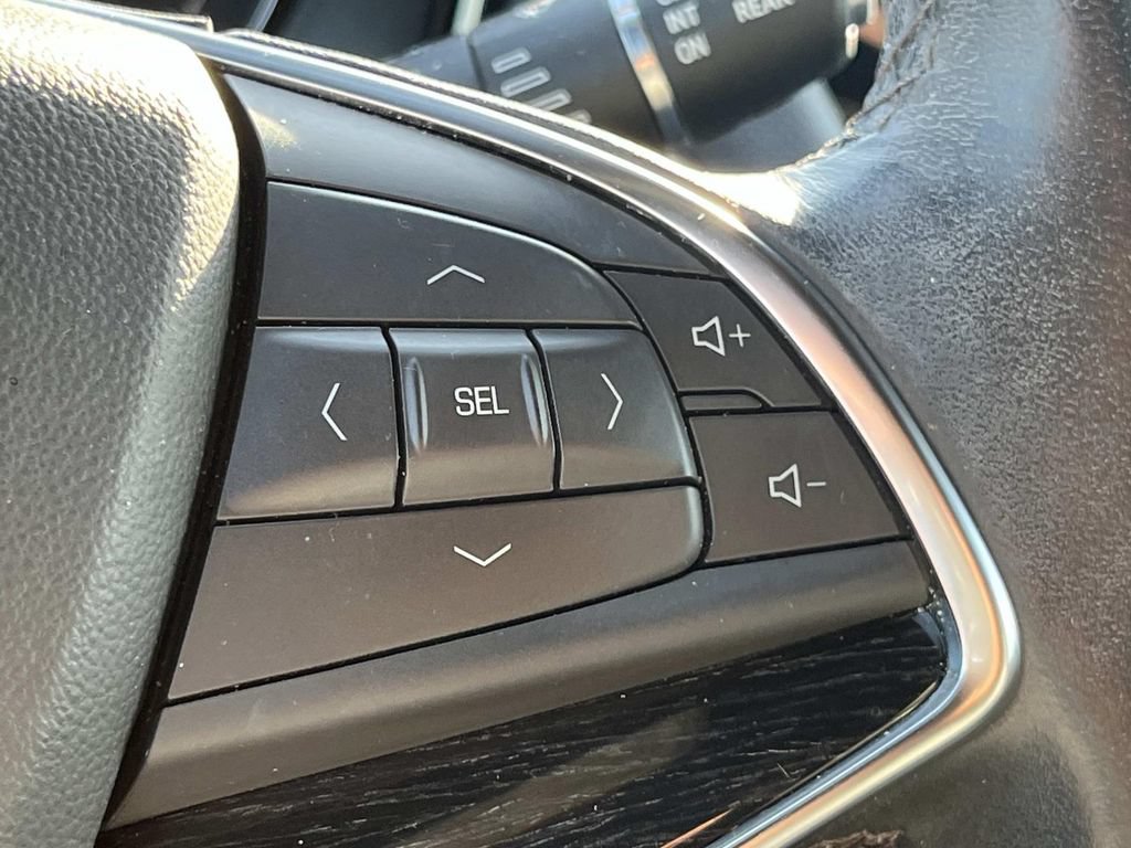 Used 2023 Cadillac XT5 Premium Luxury w/ Technology Package FWD image 41