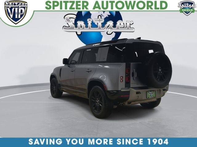 Used 2021 Land Rover Defender 110 X-Dynamic SE AWD/4WD image 2