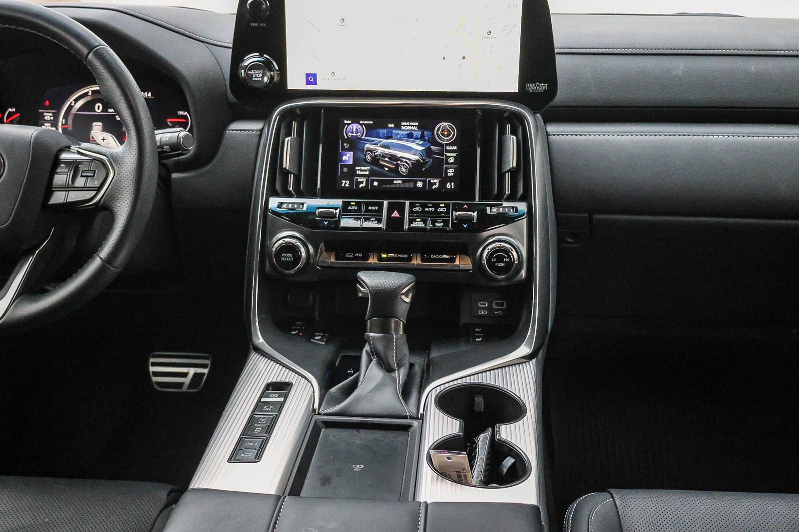 Used 2024 Lexus LX 600 F Sport image 24