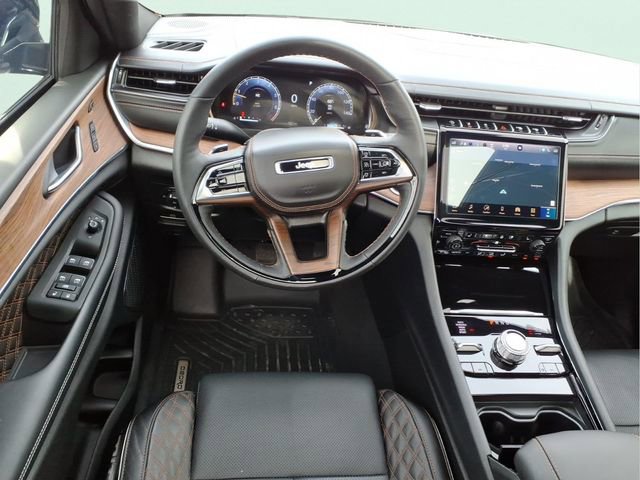 Used 2025 Jeep Grand Cherokee L Summit w/ Obsidian Package image 15