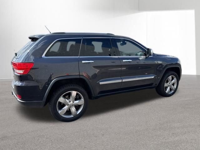 Used 2013 Jeep Grand Cherokee Overland w/ Advance Technology Group image 12
