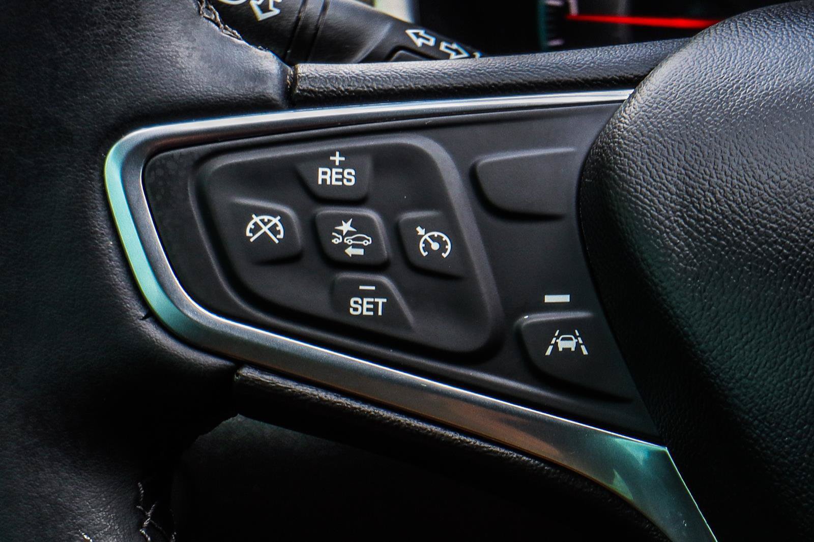 Used 2023 Chevrolet Malibu RS w/ LPO, Floor Liner Package FWD image 13