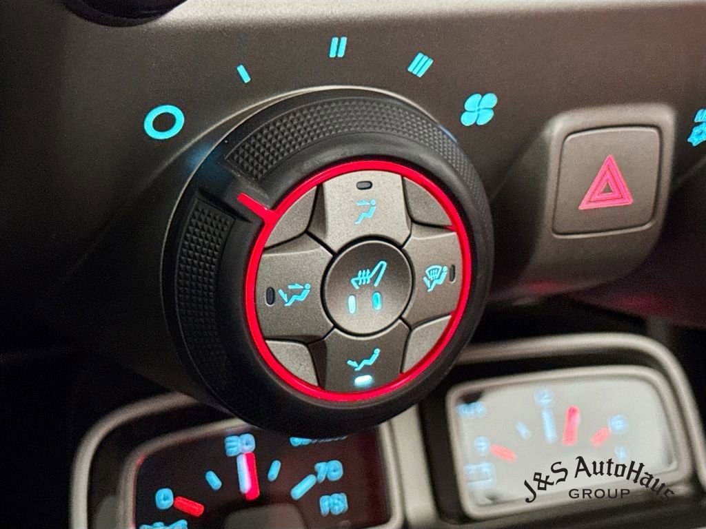 Used 2014 Chevrolet Camaro SS w/ RS Package RWD image 27