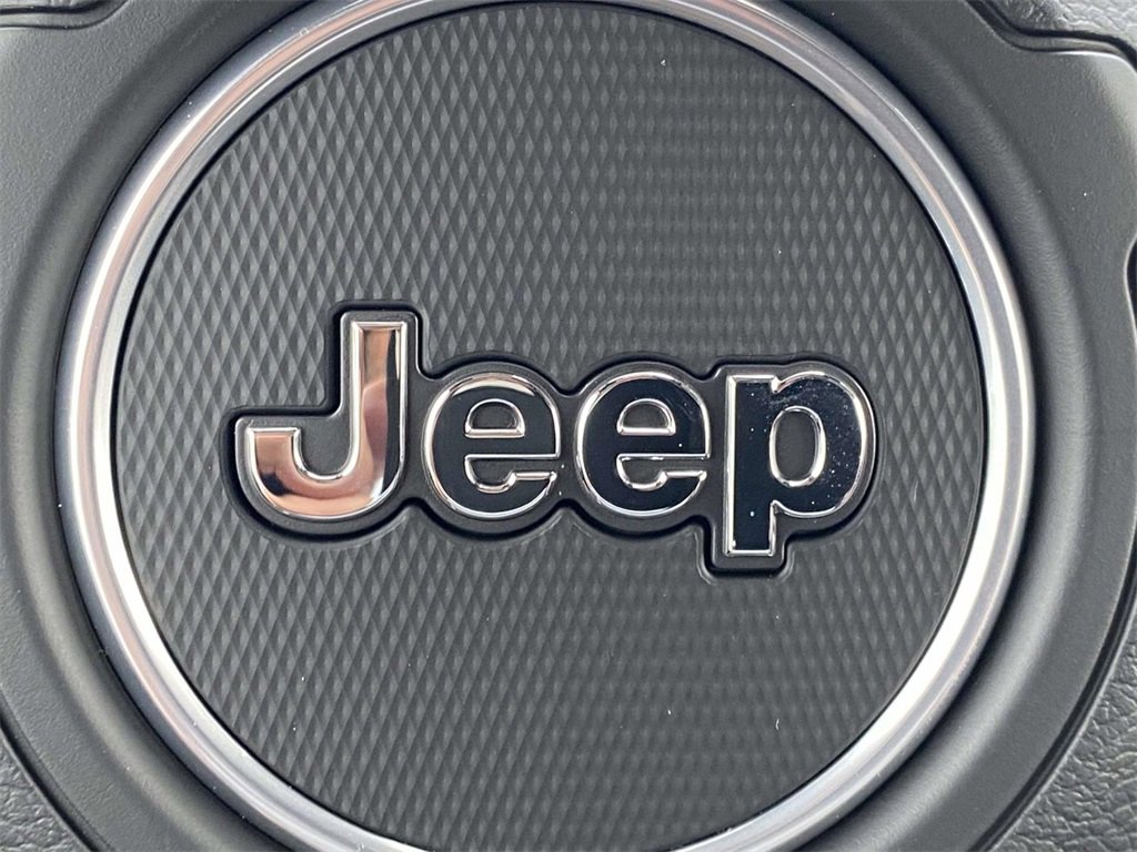 New 2025 Jeep Gladiator Sport image 60