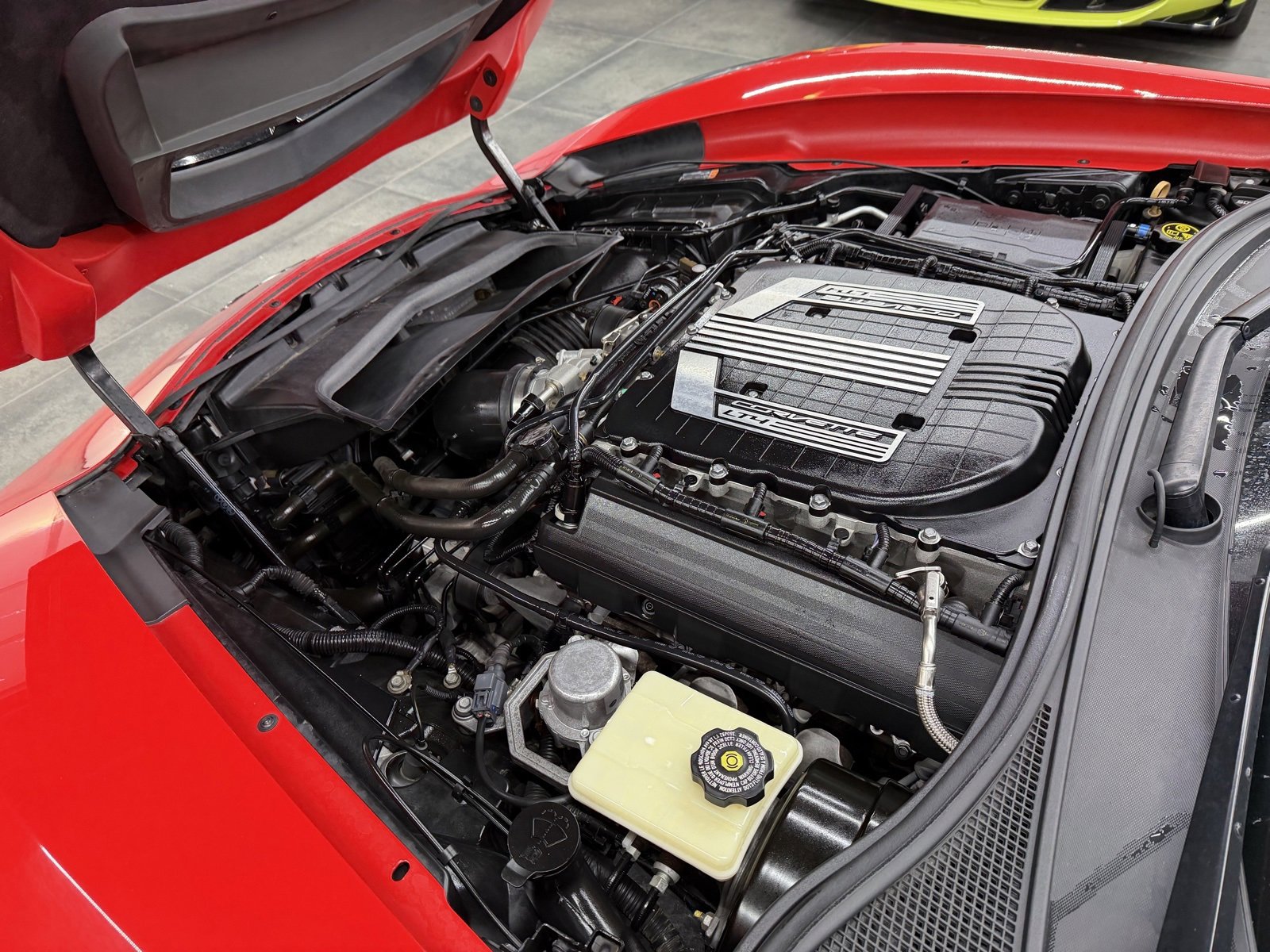 Used 2016 Chevrolet Corvette Z06 w/ 3LZ Preferred Equipment Group image 24