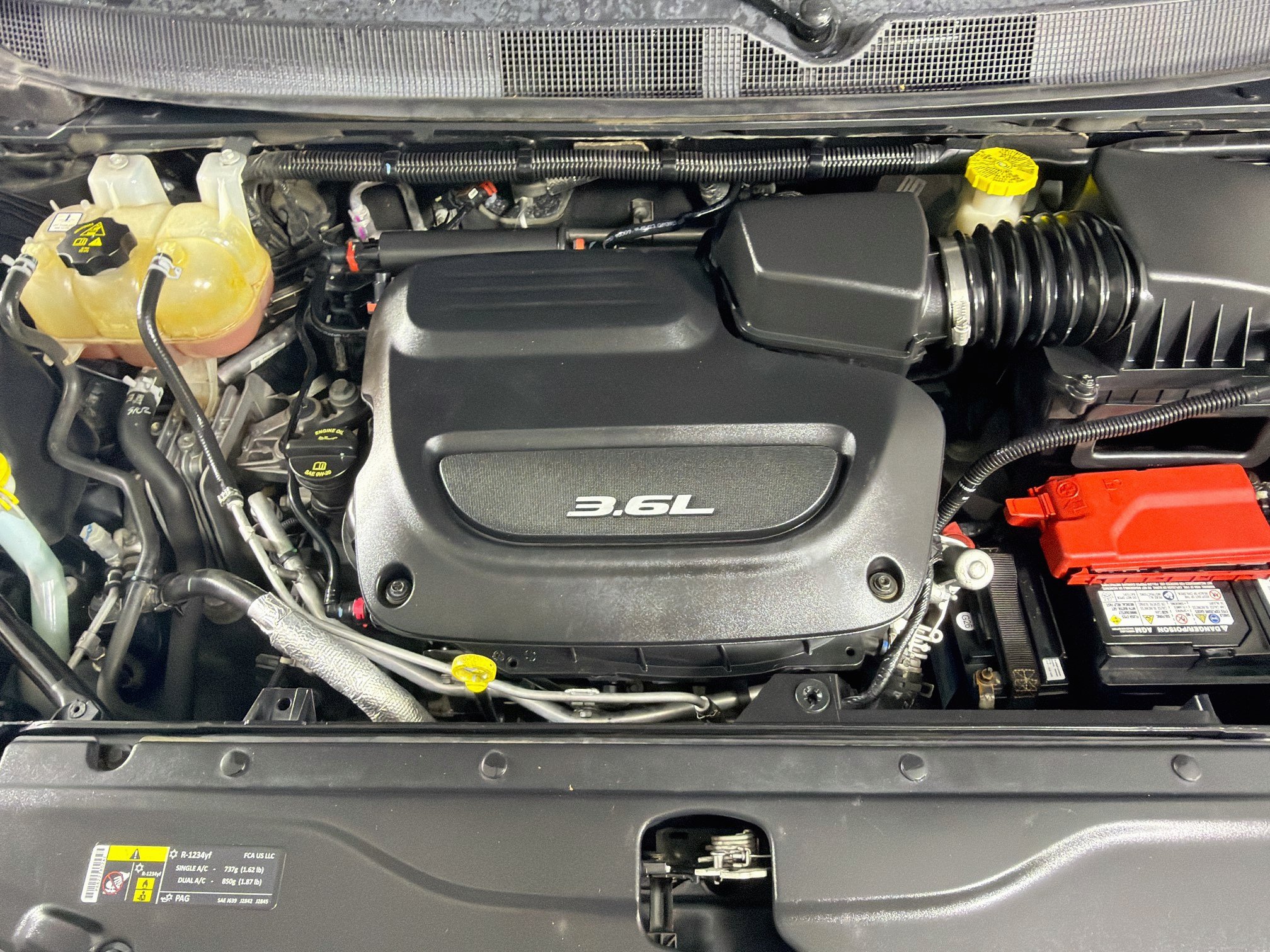 Used 2017 Chrysler Pacifica Touring-L Plus FWD image 35