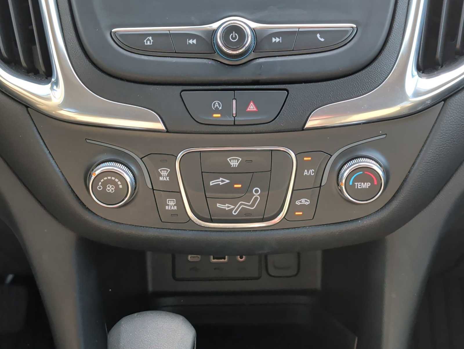 Used 2022 Chevrolet Equinox LT image 16