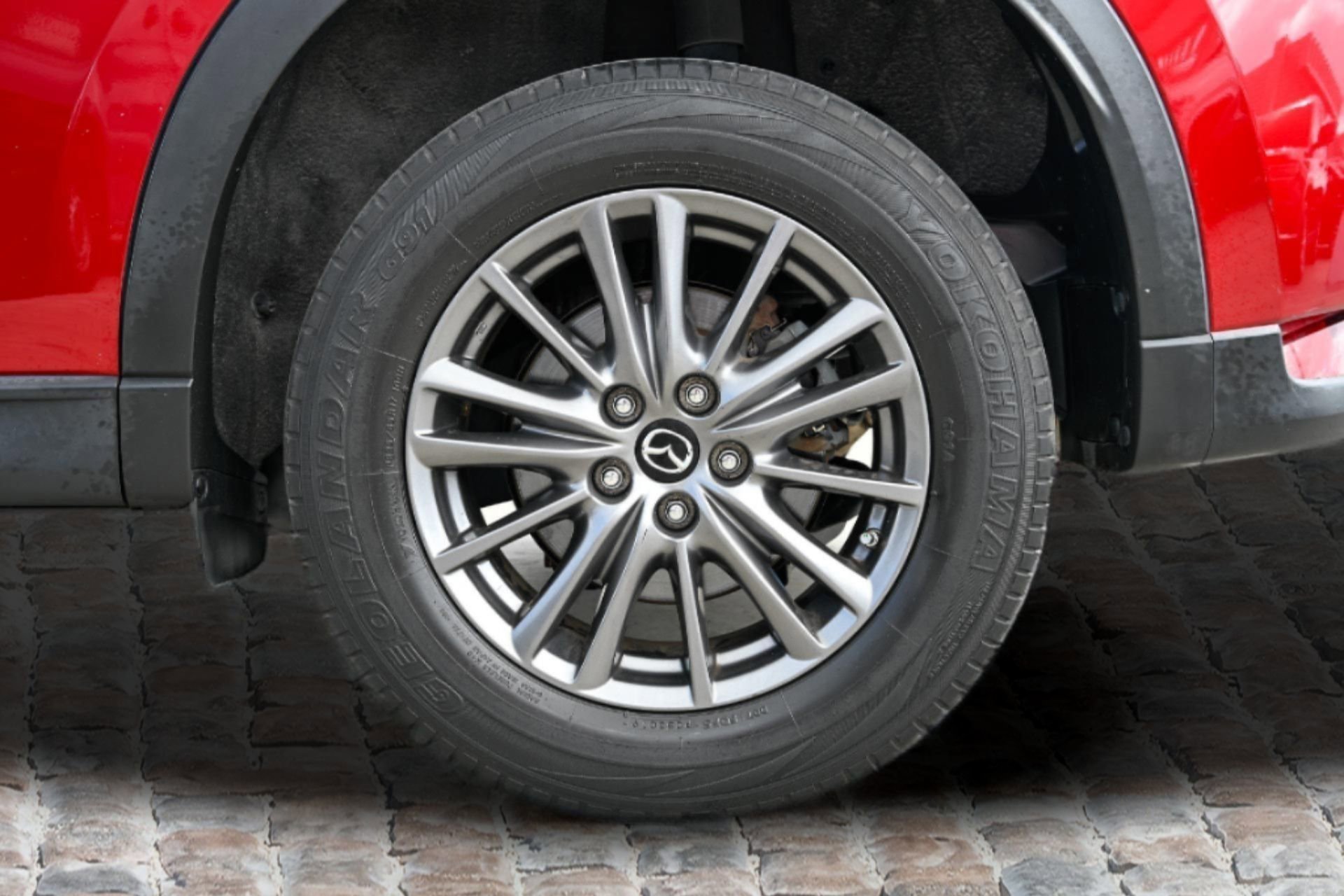 Used 2019 MAZDA CX-5 Touring image 40