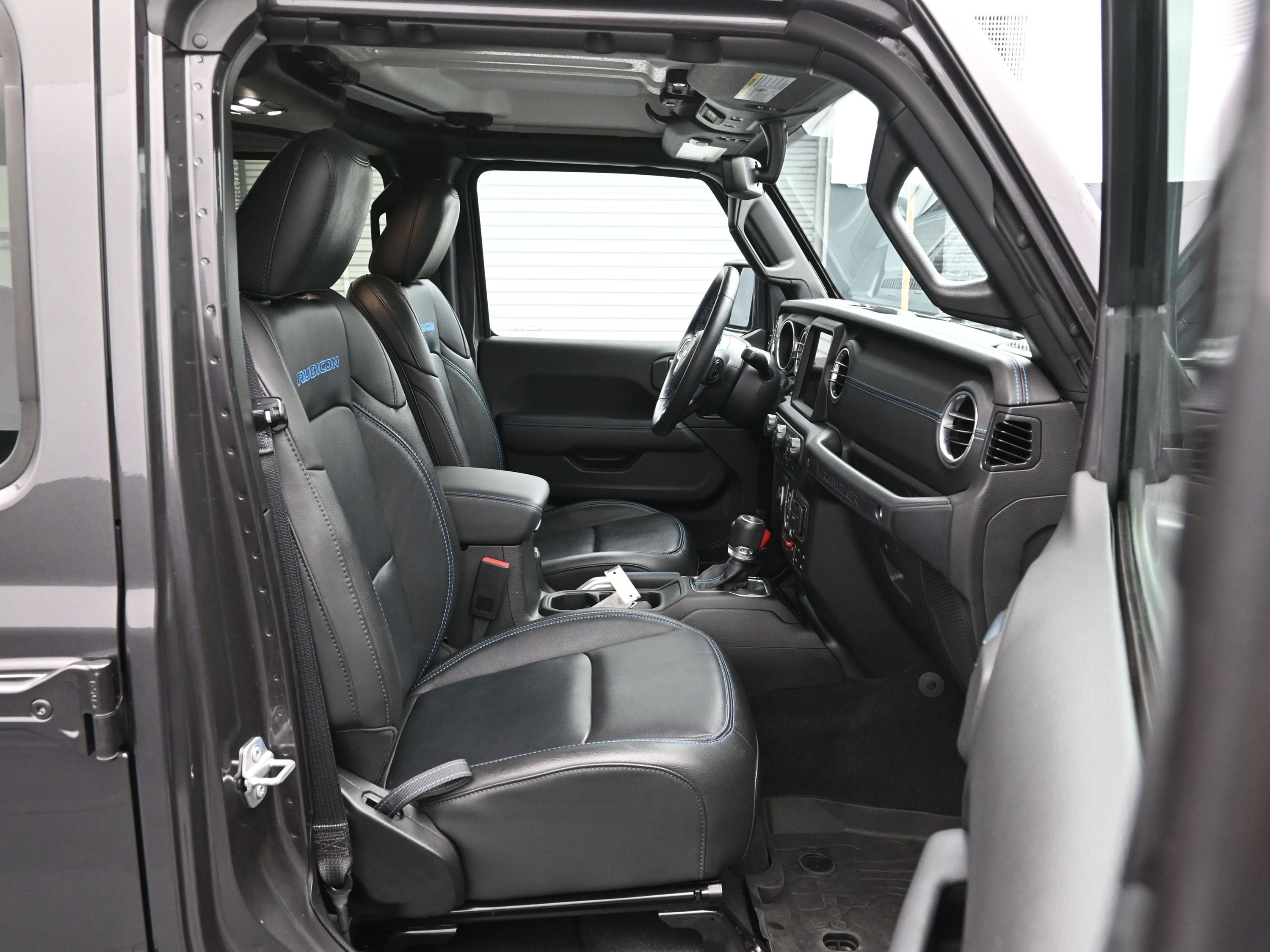 Used 2022 Jeep Wrangler Unlimited Rubicon 4xe w/ Cold Weather Group image 12