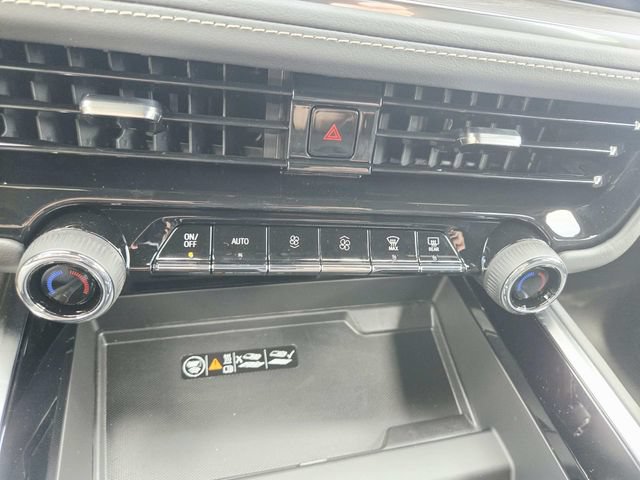 New 2026 Chevrolet Suburban Premier w/ Sun And Tow Package AWD/4WD image 27