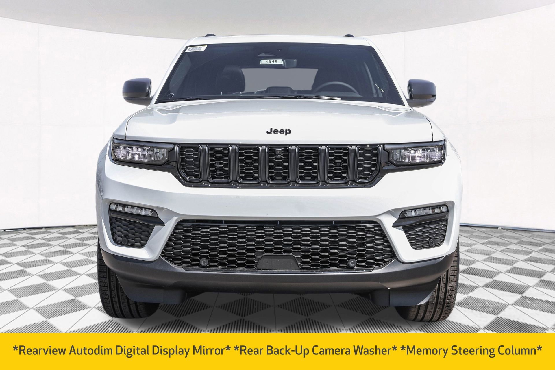 New 2025 Jeep Grand Cherokee Limited w/ Luxury Tech Group II image 9