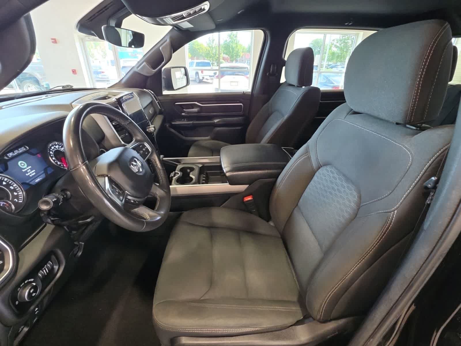 Used 2025 RAM 1500 Big Horn AWD/4WD image 15