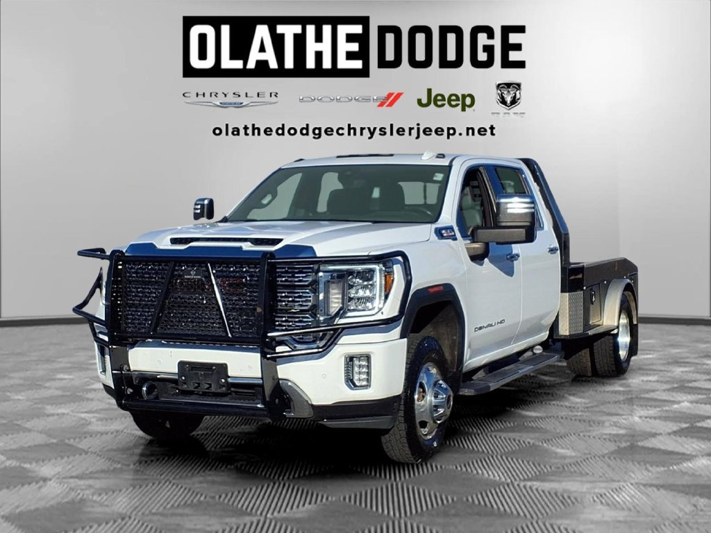 Used 2021 GMC Sierra 3500 Denali w/ Denali Ultimate Package AWD/4WD image 1
