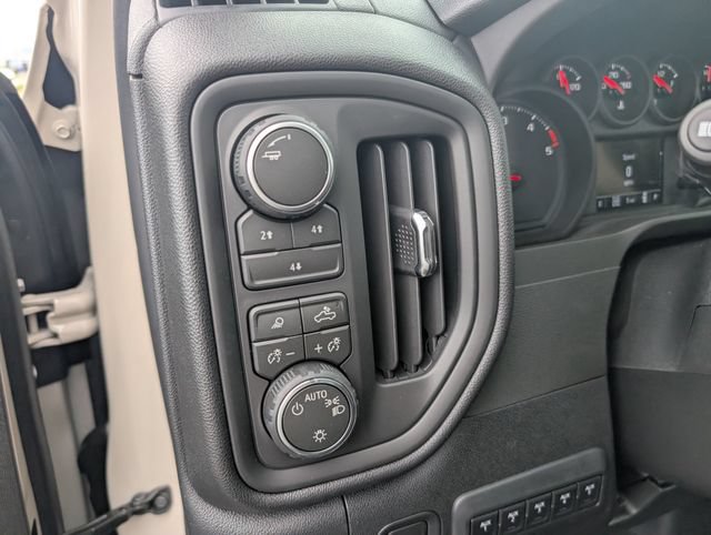 New 2026 Chevrolet Silverado 2500 Custom w/ Custom Value Package AWD/4WD image 17