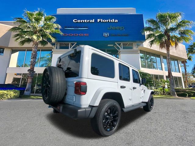 Used 2023 Jeep Wrangler Unlimited Sahara w/ Cold Weather Group image 5