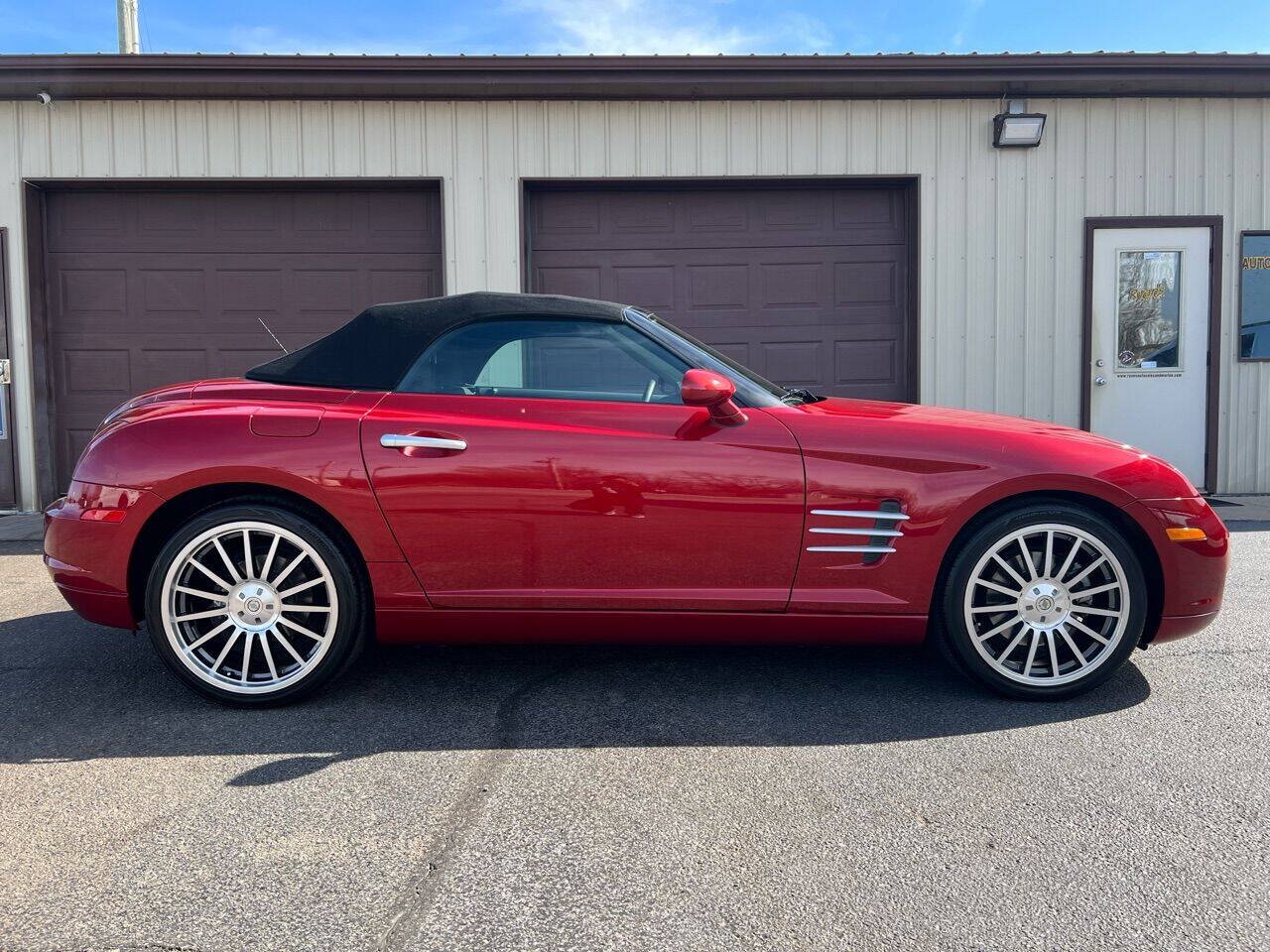 Used 2007 Chrysler Crossfire Convertible w/ Special Edition Group RWD image 65
