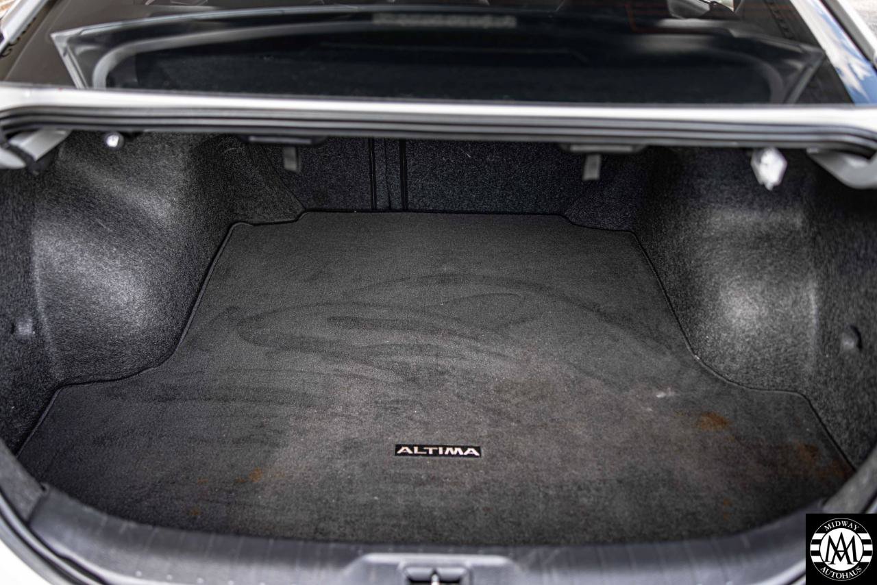 Used 2020 Nissan Altima 2.5 SR FWD image 8