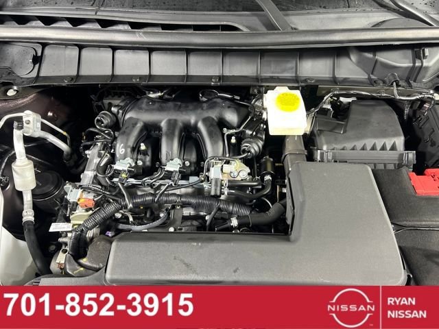 New 2025 Nissan Pathfinder Platinum w/ Cargo Package image 13