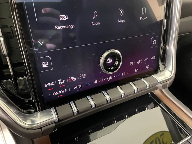 New 2026 GMC Yukon XL Denali w/ Advanced Technology Package image 6