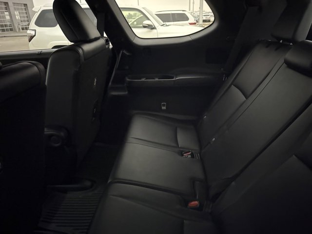 Used 2024 Toyota Grand Highlander AWD Hybrid image 6