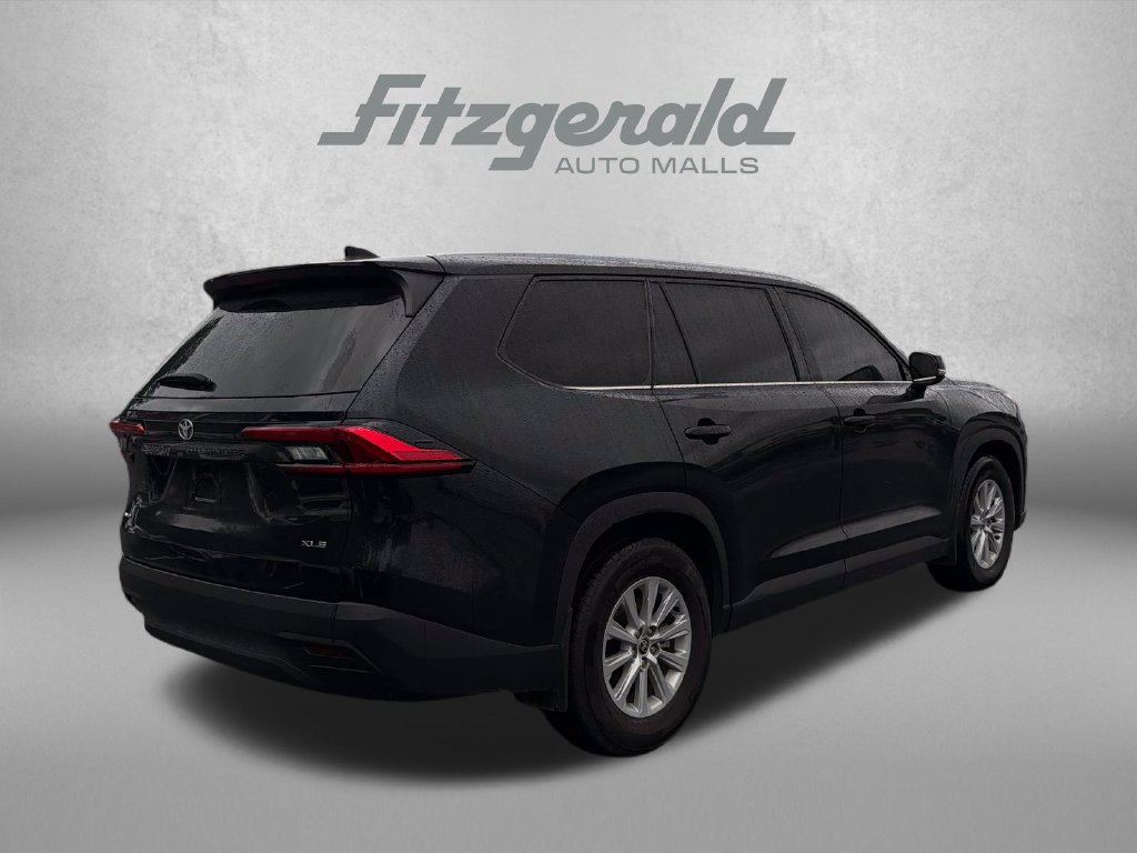 Used 2024 Toyota Grand Highlander AWD image 8