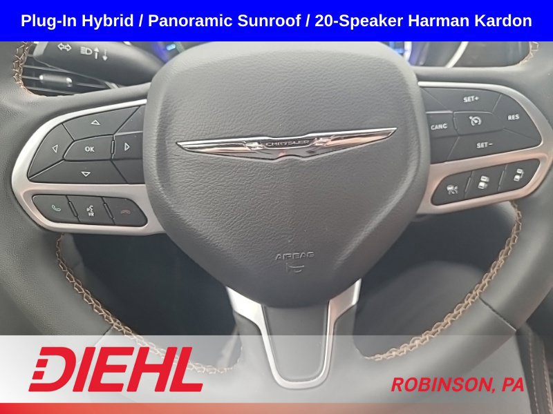 Used 2022 Chrysler Pacifica Pinnacle FWD image 16