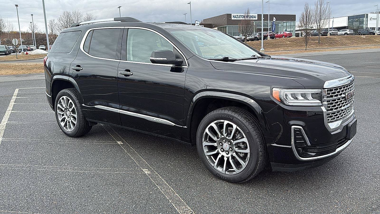 Used 2022 GMC Acadia Denali AWD/4WD image 2
