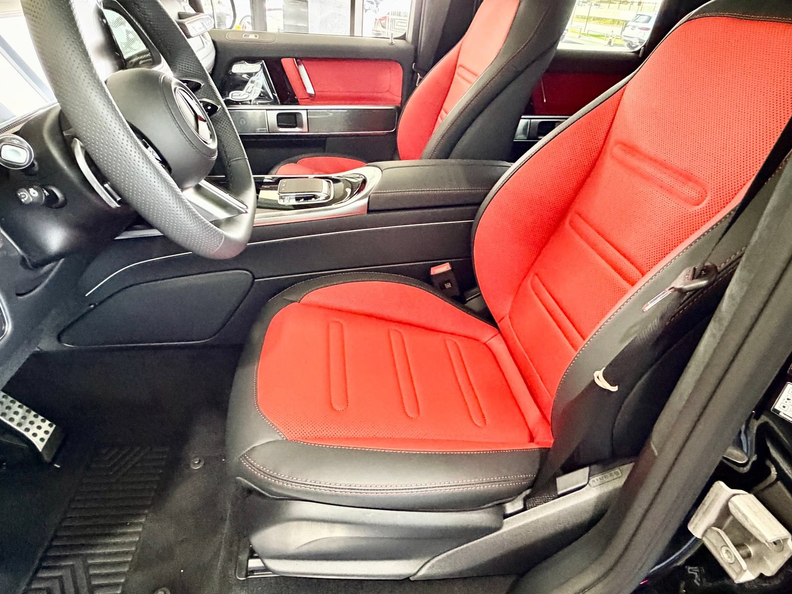 New 2026 Mercedes-Benz G 550 image 12