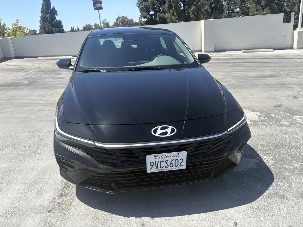 Used 2026 Hyundai Elantra Sport FWD image 28