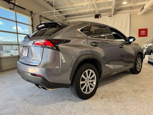 Used 2017 Lexus NX 200t FWD image 8