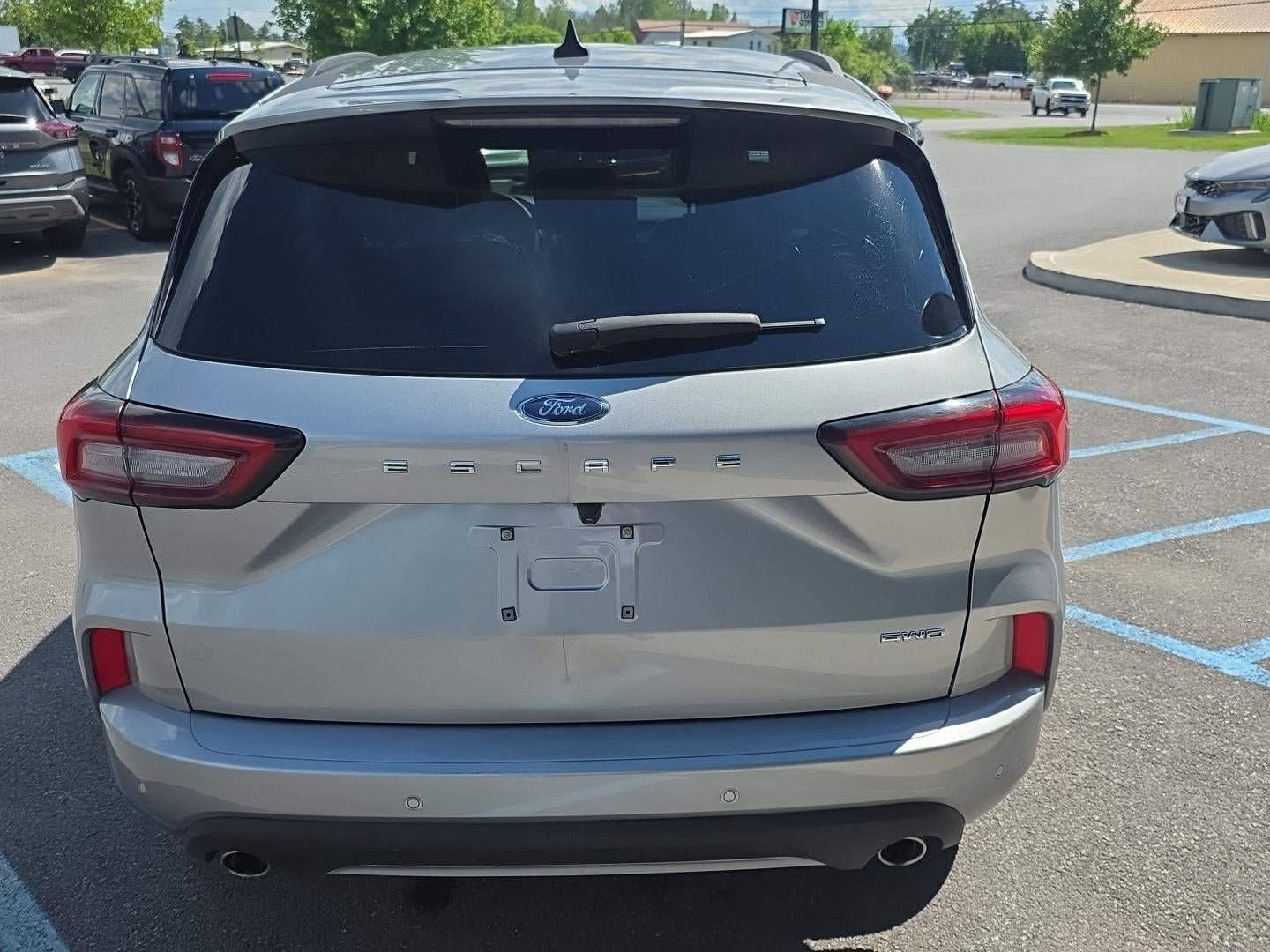 Used 2023 Ford Escape ST-Line Select w/ Tech Pack #1 AWD/4WD image 7