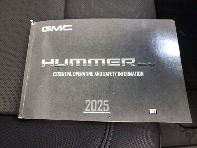 New 2025 GMC Hummer EV 3X AWD/4WD image 29