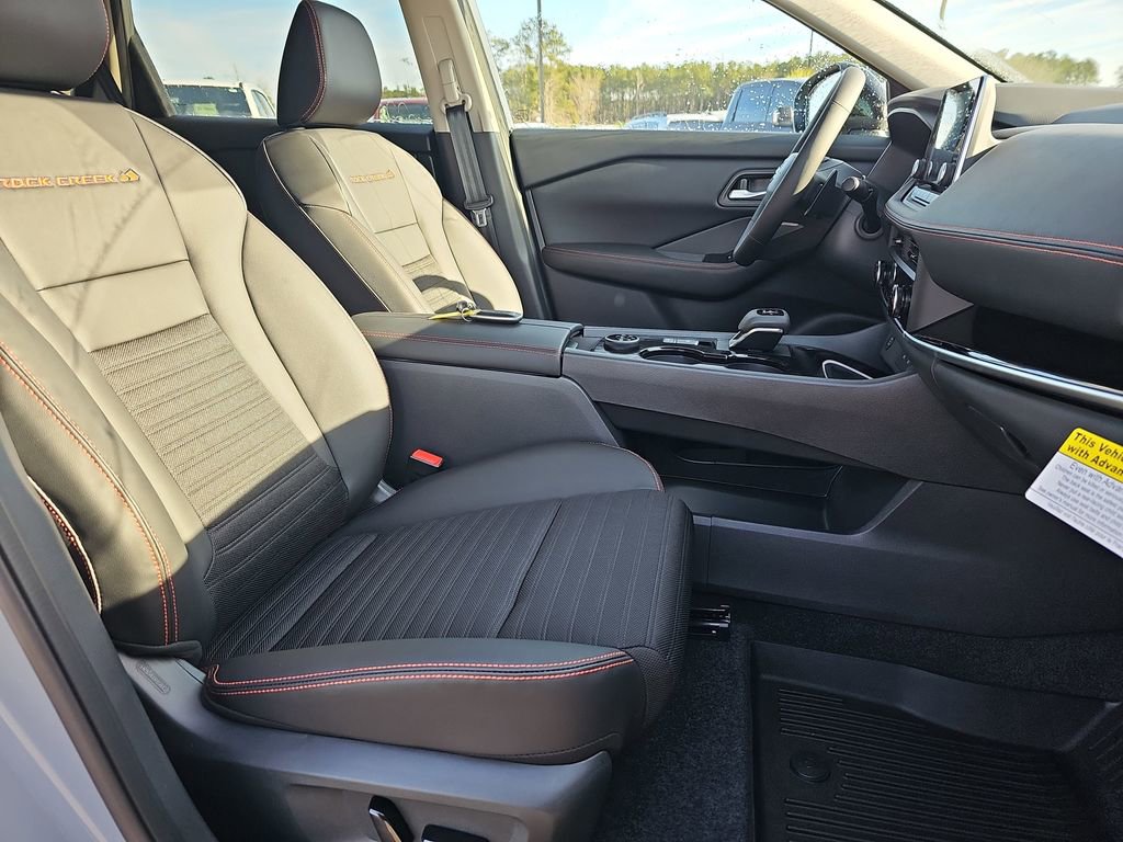 New 2026 Nissan Rogue SV AWD/4WD image 12