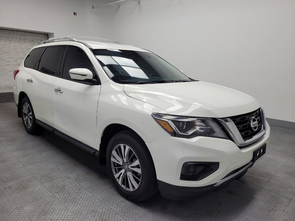 Used 2020 Nissan Pathfinder S FWD image 11