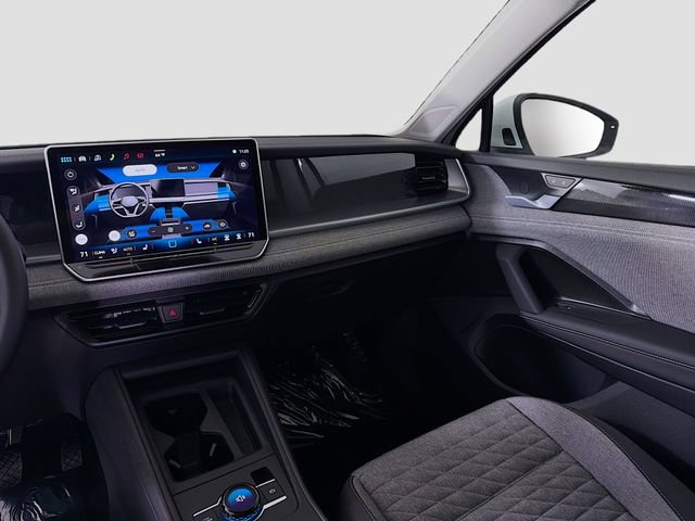 New 2026 Volkswagen Tiguan S FWD image 23