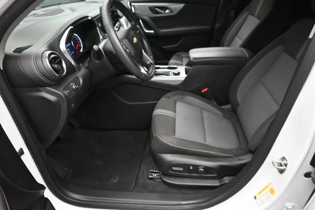 Used 2023 Chevrolet Blazer LT w/ Midnight/Sport Edition AWD/4WD image 16