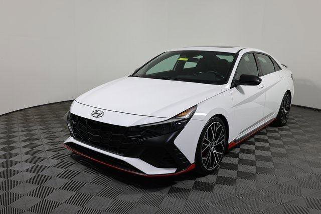 Used 2023 Hyundai Elantra N image 1