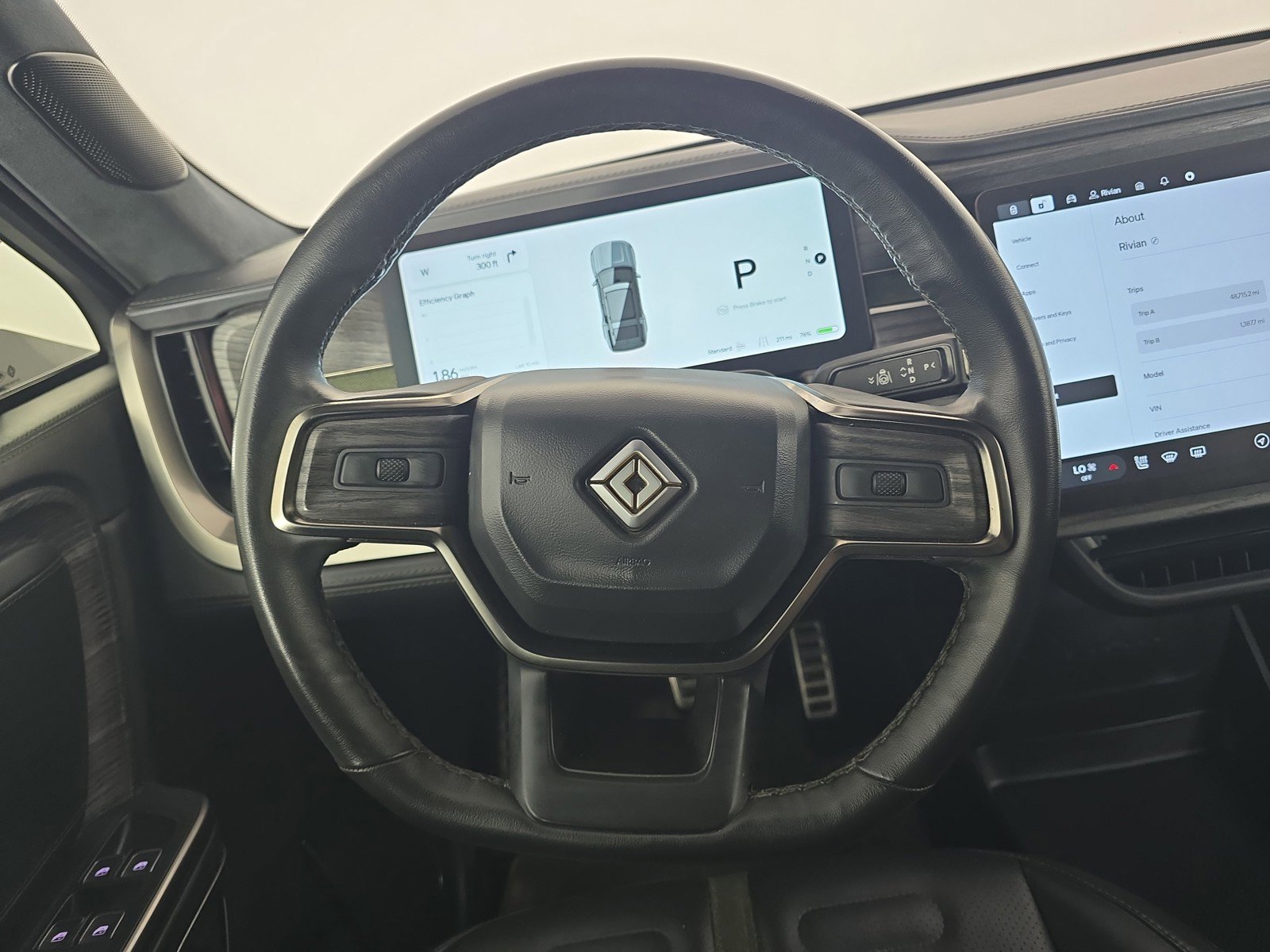 Used 2023 Rivian R1S Launch Edition AWD/4WD image 28