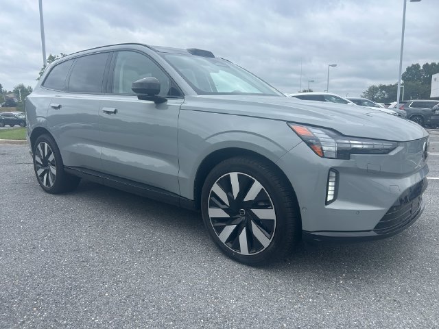 Certified 2025 Volvo EX90 Ultra
