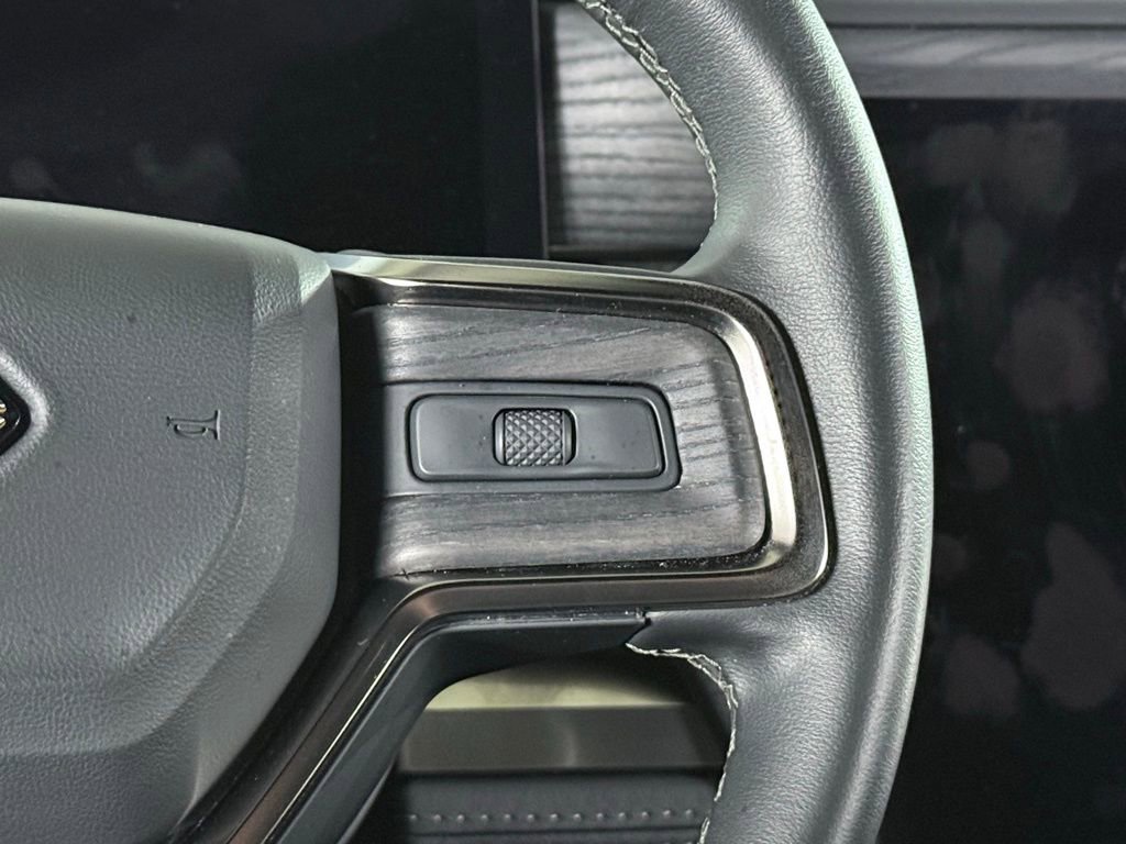 Used 2022 Rivian R1T Adventure image 40