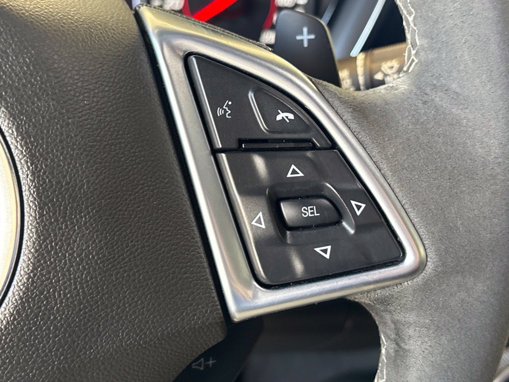 Certified 2022 Chevrolet Camaro SS RWD image 17