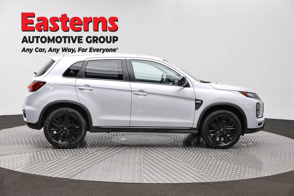 Used 2024 Mitsubishi Outlander Sport LE AWD/4WD image 4