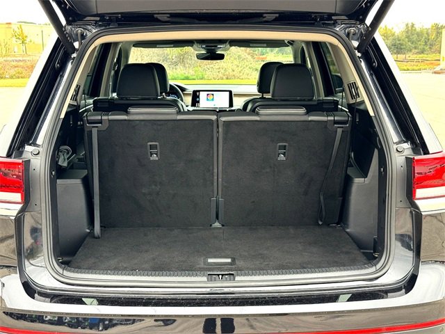 Certified 2024 Volkswagen Atlas SE image 10
