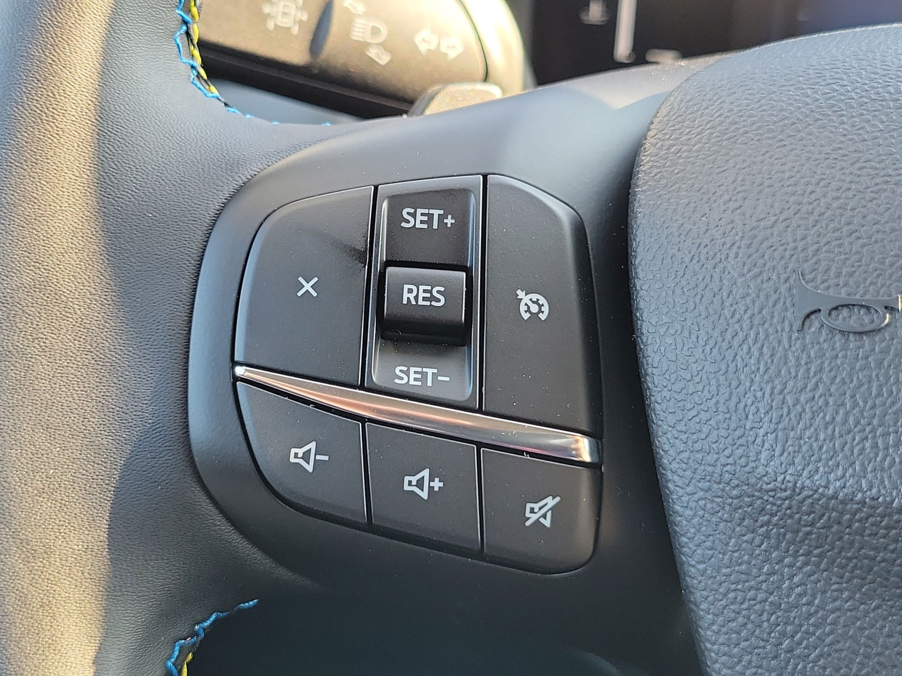 New 2026 Ford Maverick Lobo AWD/4WD image 23
