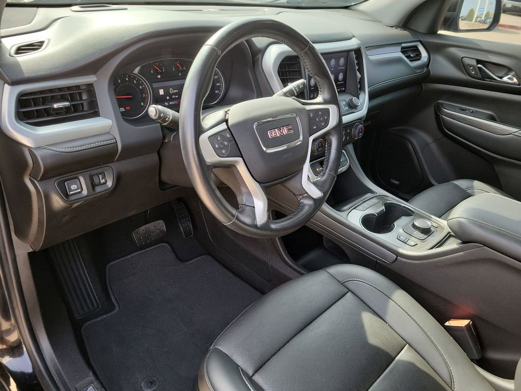 Used 2022 GMC Acadia SLT w/ Elevation Edition image 10