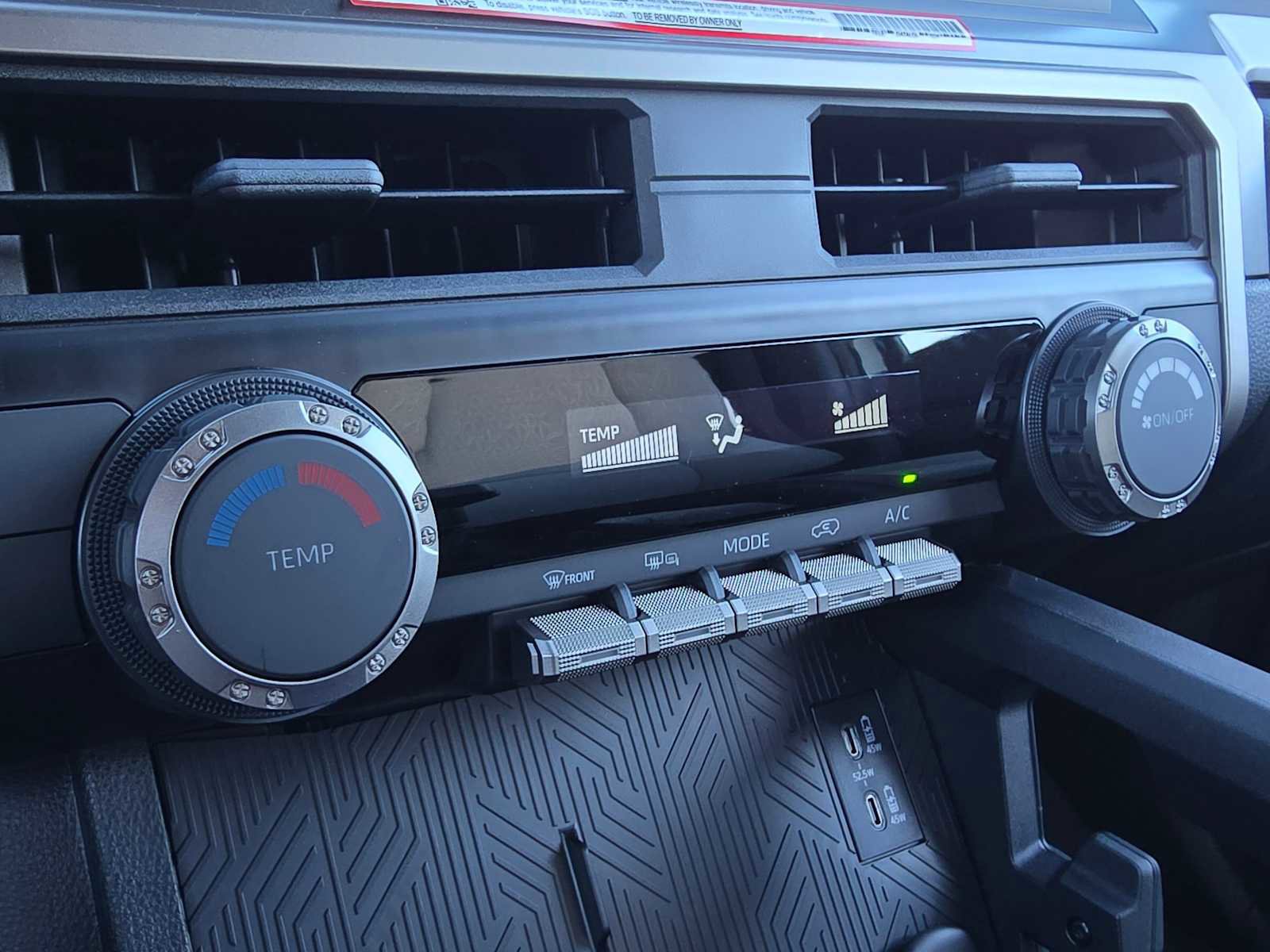 Certified 2025 Toyota 4Runner SR5 image 28