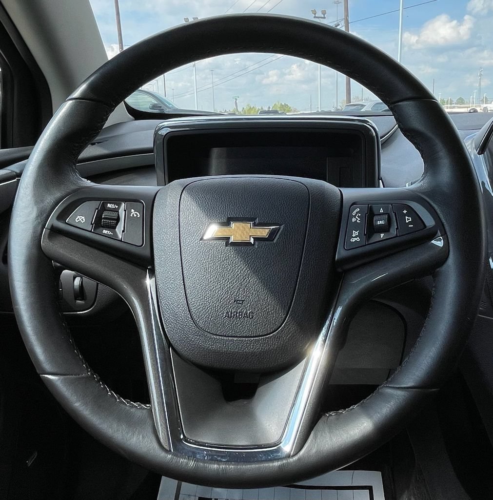Used 2014 Chevrolet Volt Premium w/ Premium Trim Package FWD image 20