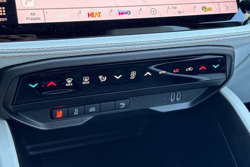New 2026 Jeep Cherokee Limited AWD/4WD image 20