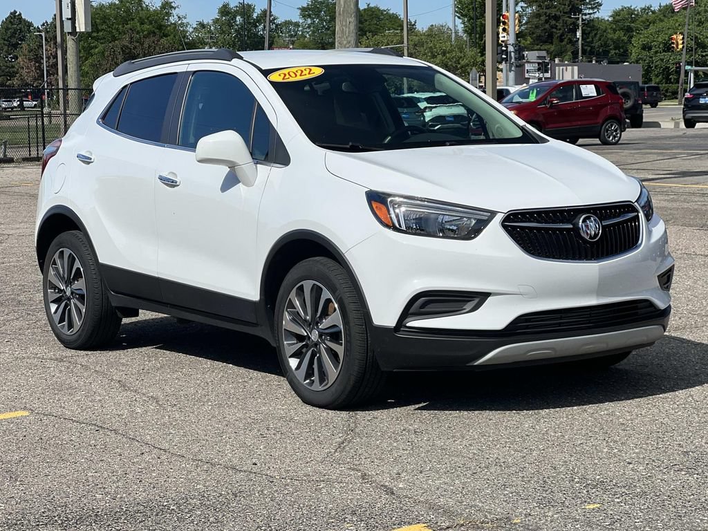 Used 2022 Buick Encore Preferred w/ Safety Package AWD/4WD image 7