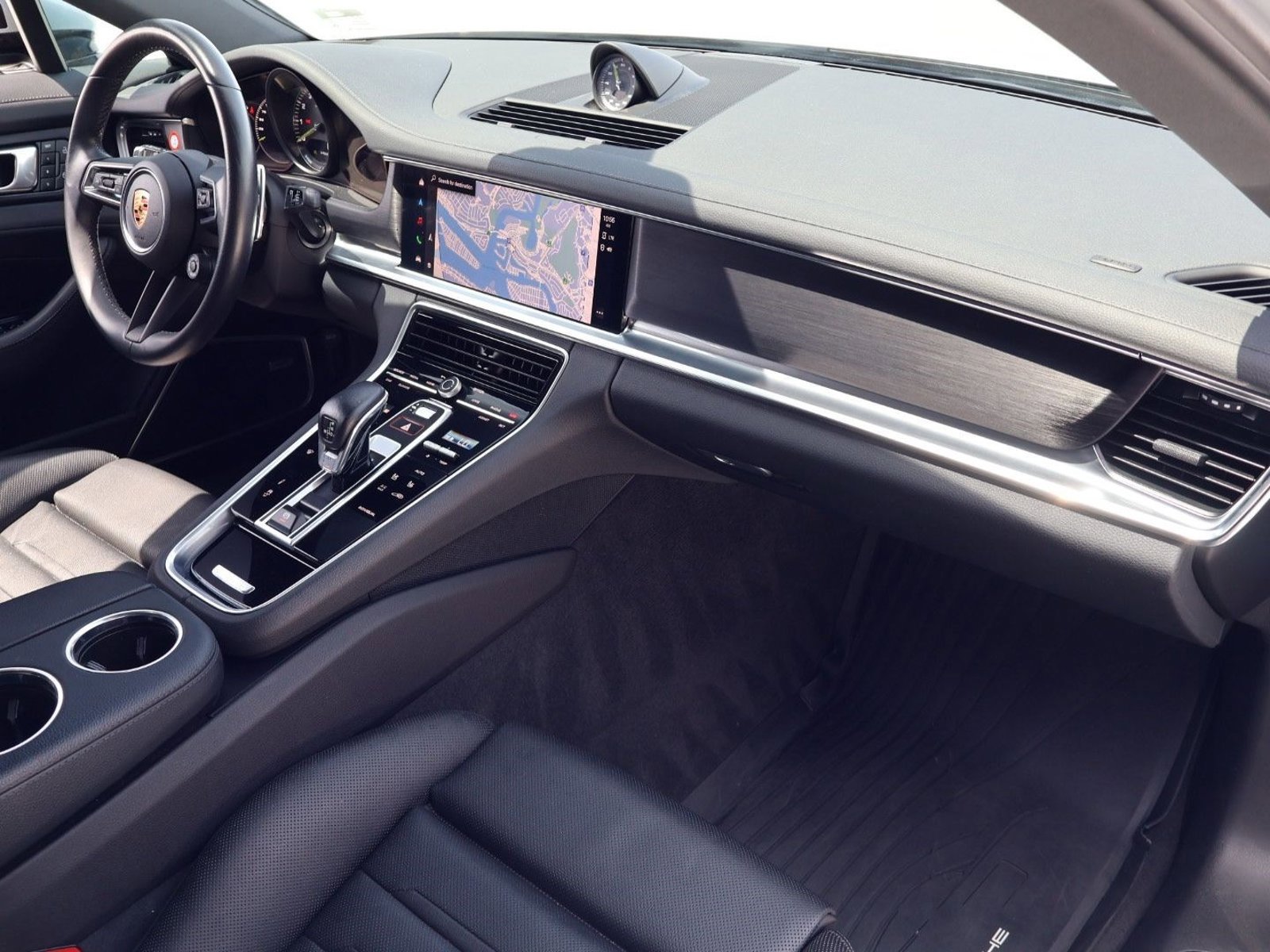 Certified 2023 Porsche Panamera 4 Platinum Edition AWD/4WD image 25